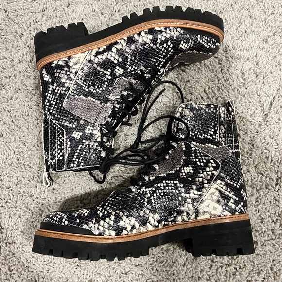 New Marc Fisher Combat boots 9 - Picture 1 of 7